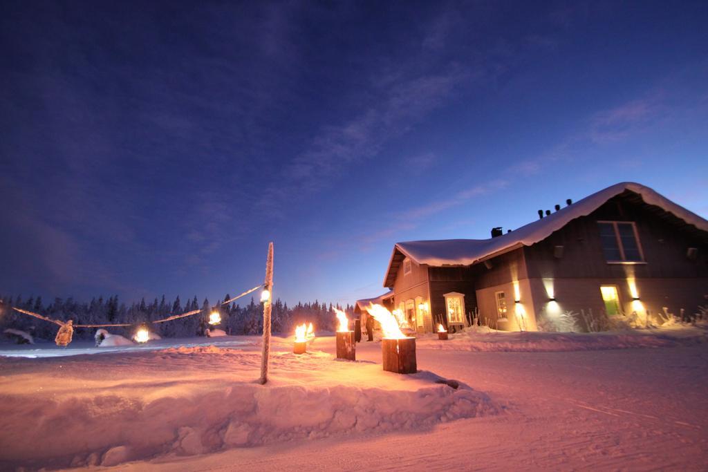 Elves Village Hotel Köngäs Exterior foto