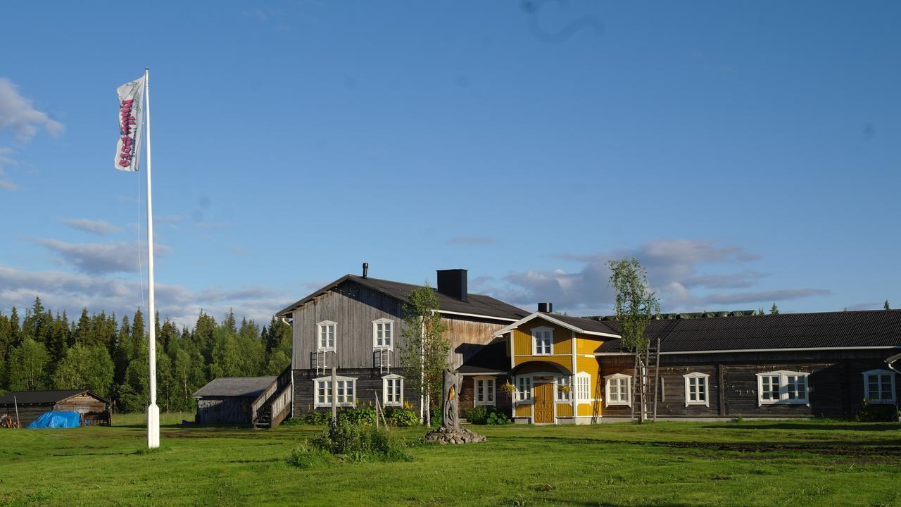 Elves Village Hotel Köngäs Exterior foto